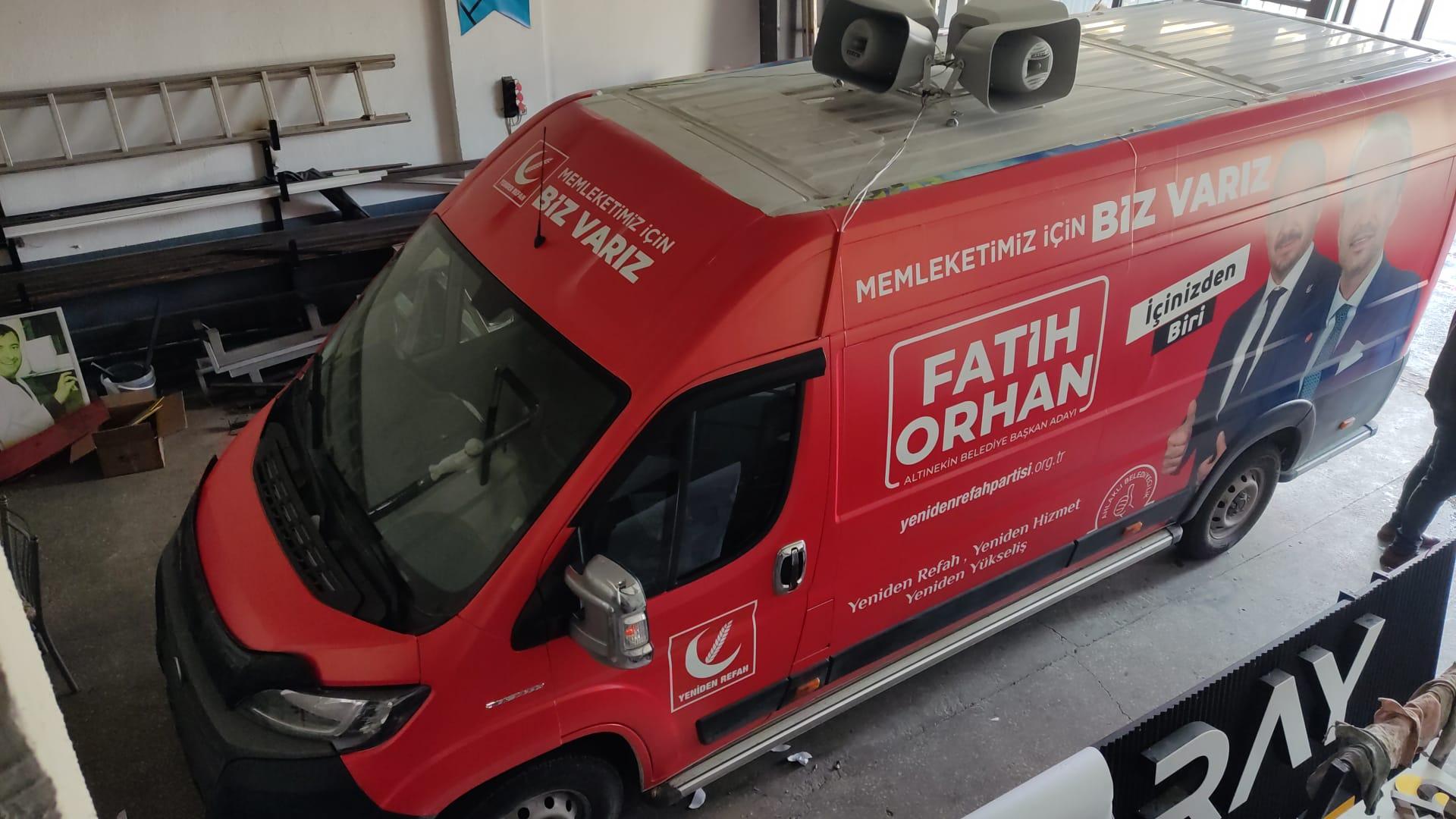 Konya’da Dağhan Tabela Reklam tarafından hazırlanan araç kaplama uygulaması